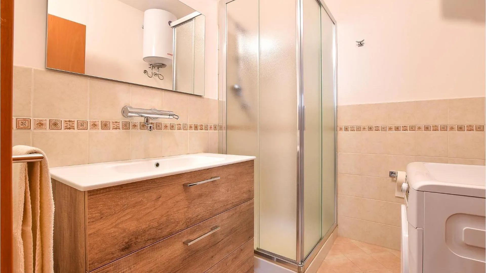3 Bedroom Nice Home In Кустоначи 0*,  Италия
